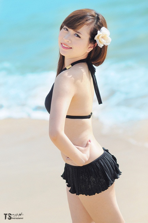 小泽玛利亚与黑人两部